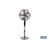 VENTILADOR DE PIE GRIS PLOMO OSCILANTE CON 3 VELOCIDADES Y TEMPORIZADOR Ø45 CM 70 W