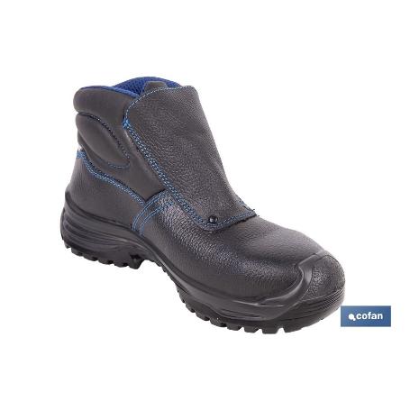 BOTA PIEL NEGRO CIERRE VELCRO S3 MODELO URIAN T 46