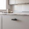POMO ALUMINIO MODELO HIKONI 60X36 NEGRO CEPILLADO, LATON CAVA, BRONCE ACABADO NEGRO CEPILLAD