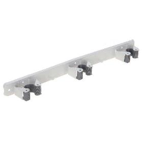 SUJETAESCOBAS METALICO TRIPLE PARED