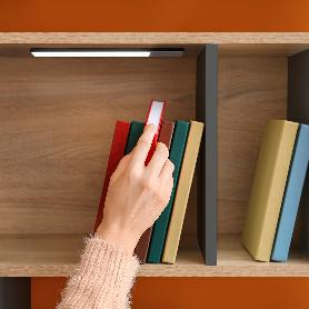 EMUCA APLIQUE LED RECARGABLE POR USB KAUS BLACK CON SENSOR TÁCTIL DE PROXIMIDAD, L400MMPLÁSTICO Y ALUMINIO, PINTADO