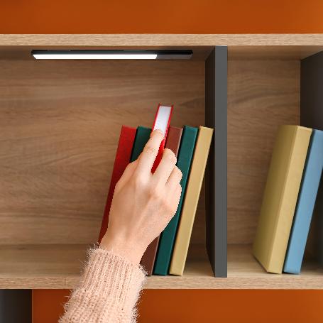 EMUCA APLIQUE LED RECARGABLE POR USB KAUS BLACK CON SENSOR TÁCTIL DE PROXIMIDAD, L400MMPLÁSTICO Y ALUMINIO, PINTADO