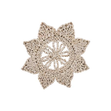 BAJOPLATO EN FORMA ESTRELLA  FIBRA NATURAL MEDIDA 30 CM   CAJA 6 UNID.