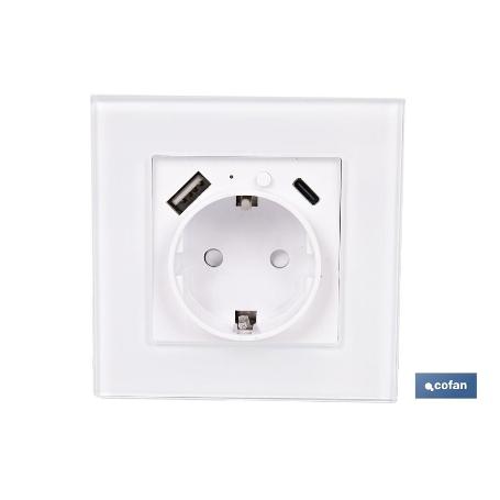 BASE ENCHUFE CON PUERTO USB Y TIPO C WIFI