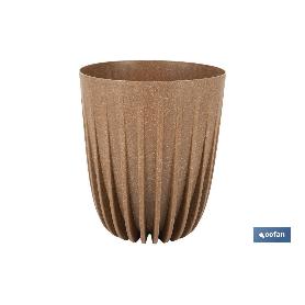 MACETA CON FILTRO DE DRENAJE A RAYAS COLOR MARRÓN WPC Ø 145 X 172 MM 1,5 L VENTA UNITARIA