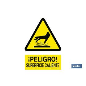 SEÑAL ADHESIVA 148X105 MM. CUIDADO SUPERFICIE CALIENTE. EL DISEÑO DE LA SEÑAL PUEDE VARIAR, PERO EN NINGÚN CASO SE 