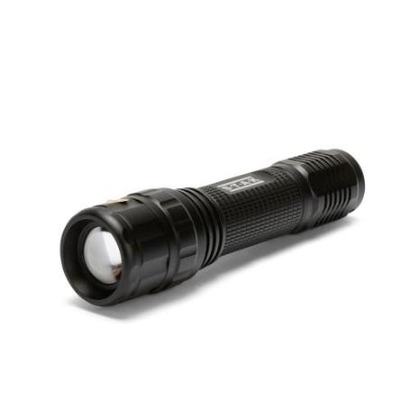 STAK-IMR90-LINTERNA RECARGABLE LED 800 LUMEN CON FUNCIÓN ZOOM PANTHER